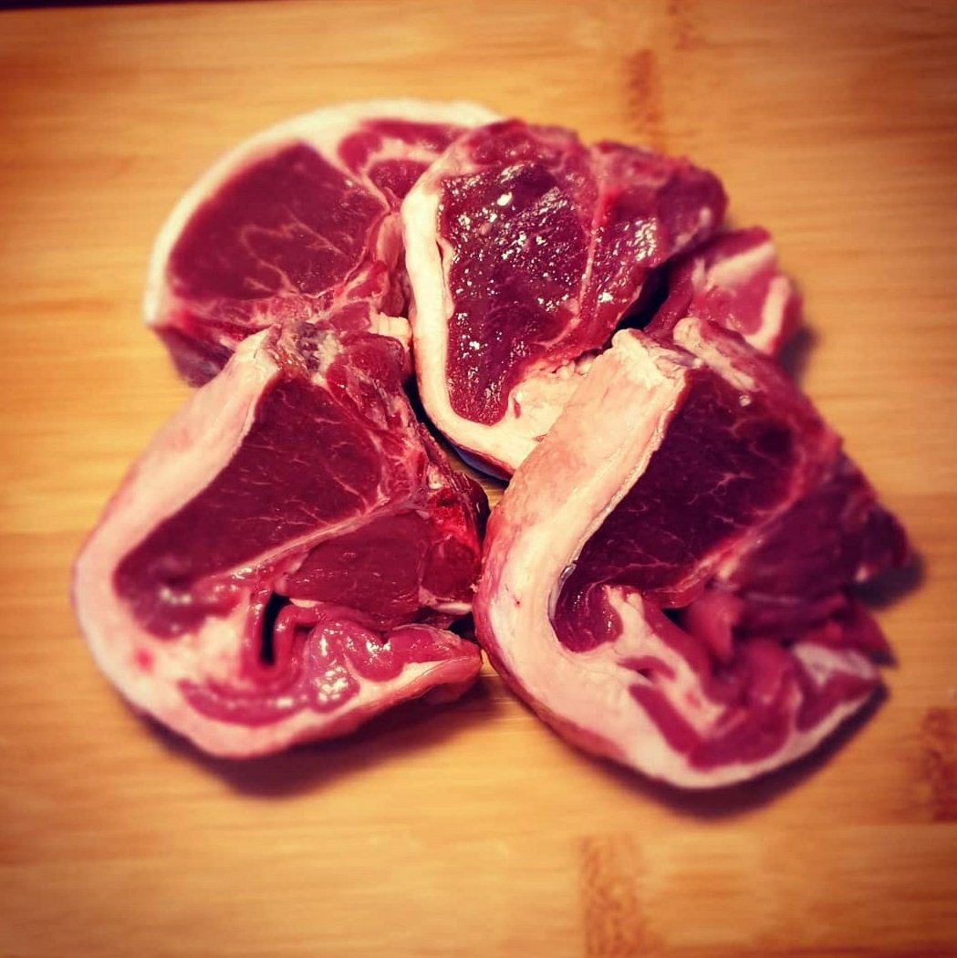 R_o_s_i_e_H's tweet photo. Mutton can't be a premium product?.. 🐑

Can't wait to cook the leg on Sunday 

#HomeProduced #GrassFed https://t.co/zyoCYvEKj7