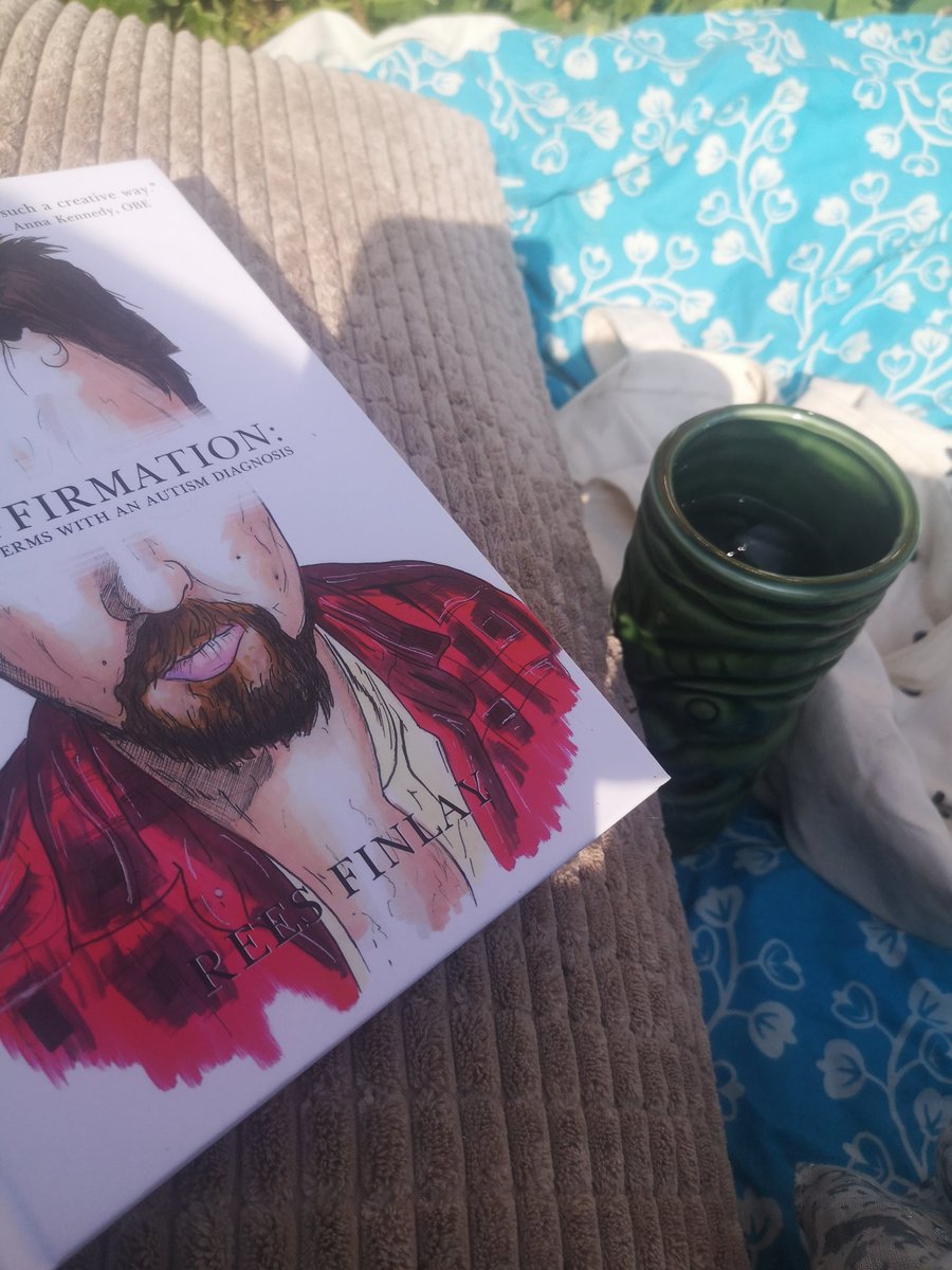 AutismShires's tweet photo. Got the essentials for lounging in Costa Del Warwick. Such a great read thanks @reesytime https://t.co/HurXdmnFvc