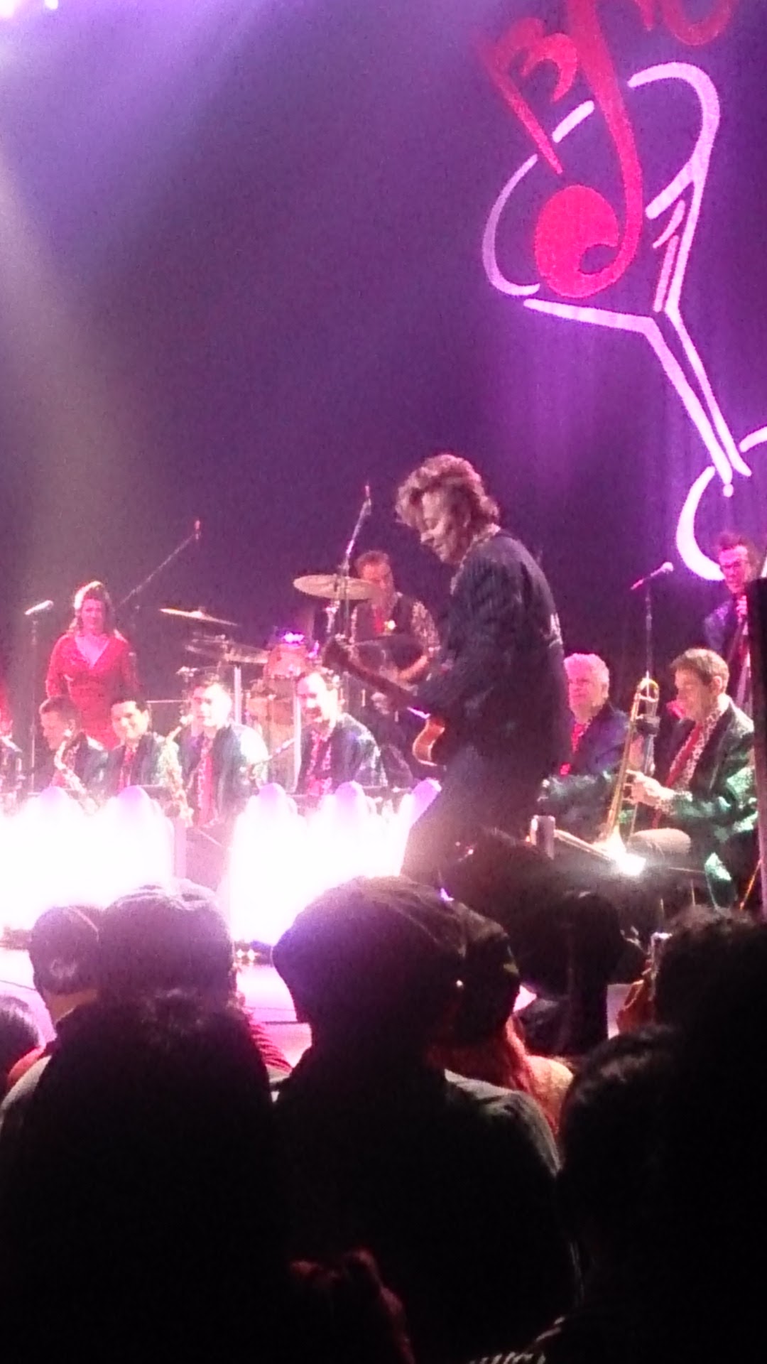 4 10                   61                                      HAPPY BIRTHDAY  Brian Setzer   