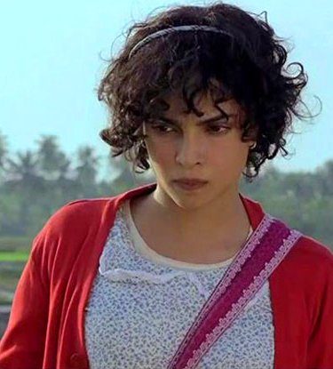 Barfi (2012): Priyanka walks real thin line because her autism traits could very easily switch from organic expression to manipulative melodrama. But Jhilmil never becomes a caricature and the innocence shines through even in the most difficult of scenes (Pratim Gupta)