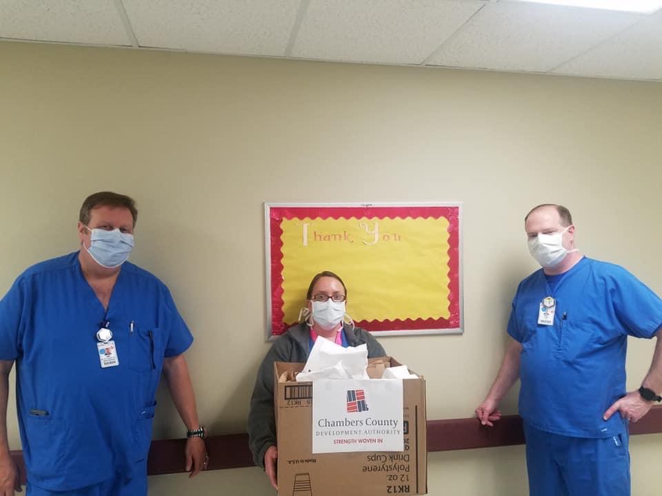 CCDevAuthority's tweet image. The CCDA provided meals for every person in every department on Wednesday at EAMC-Lanier. We can't express how much we appreciate all the hard work and dedication of our local medical professionals. We are behind you all the way! #chambersstrong