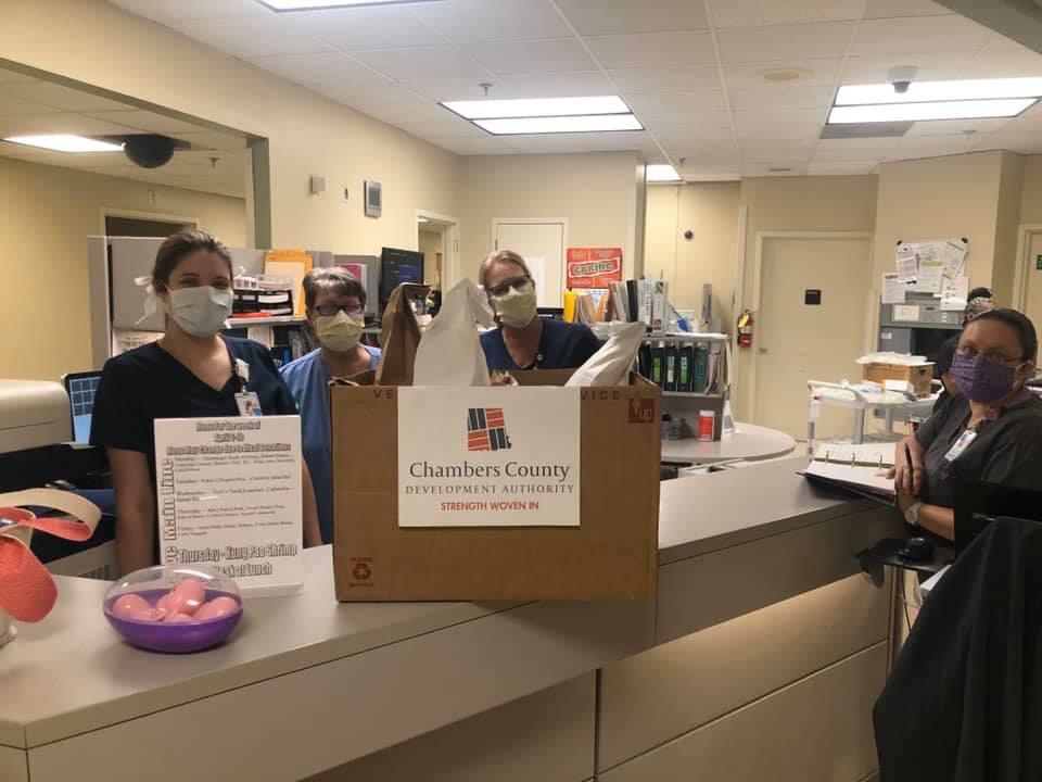 CCDevAuthority's tweet image. The CCDA provided meals for every person in every department on Wednesday at EAMC-Lanier. We can't express how much we appreciate all the hard work and dedication of our local medical professionals. We are behind you all the way! #chambersstrong