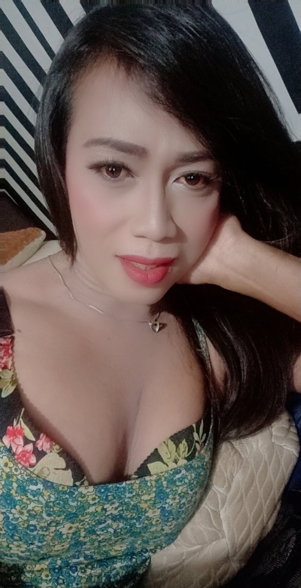 WTanggrang's tweet photo. Yuk yg serius boking waria tanggrang selatan bisa wa 
085718546242 https://t.co/25RfqbdGks