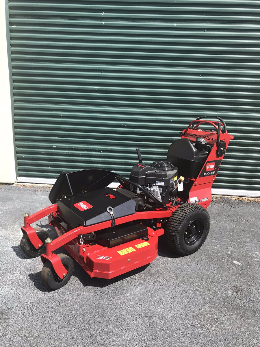 QualityPowerTB's tweet photo. The perfect unit to get into confined areas! The Toro Proline 44409 w/14.5HP Kawi, 36” Floating Deck, Hydro Drive, &amp; Twin Lever. Avail in both stores, call or stop by! #Toro #ToroProline @wescoturf @GoTeamKnight https://t.co/e9AX6sUc4X