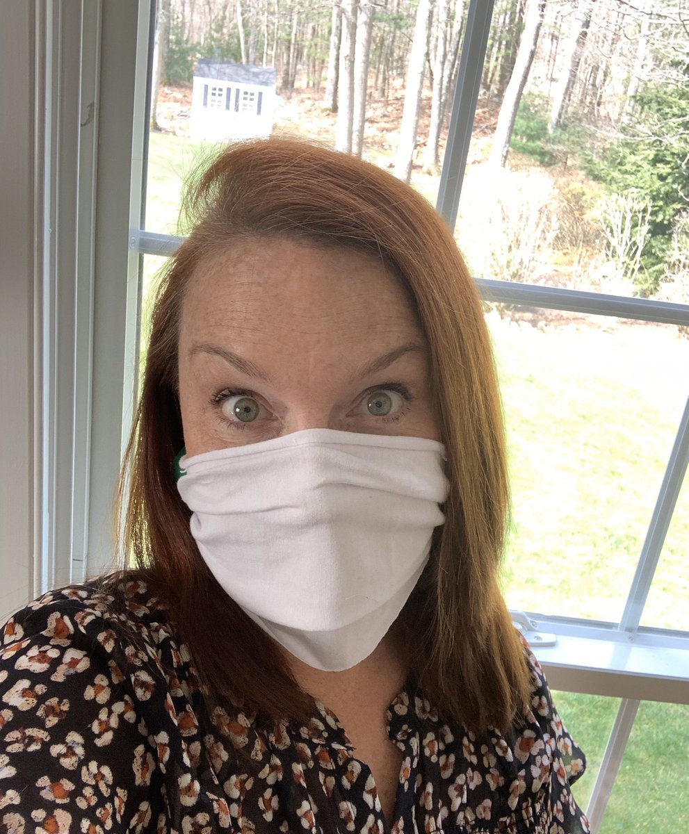 Accepting the #MaskUpRI challenge from @KarenAnnSantill. Next up, I challenge <a href="/alison_bologna/">Alison Bologna</a>, <a href="/brookehavens_ri/">Brooke Havens</a> , <a href="/EBB_RI/">ElizabethBurkeBryant</a> 
Let’s do this! #Knockitoff #RhodeIsland