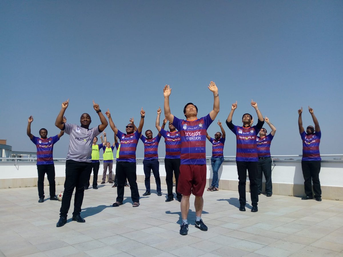 ClericusCup's tweet photo. Prega Altomonte. In gol i blaugrana 👉 https://t.co/b62tB5AMKL
#PrayandPlay Un'altra preghiera arriva nel pieno della Settimana Santa dalle squadre della #ClericusCup. E' dell'Altomonte l'invocazione per le vittime del #coronavirus https://t.co/unwOqecfm3