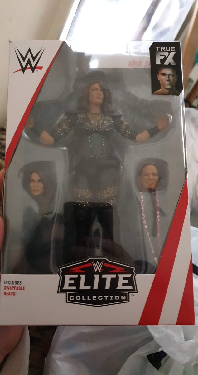 FlinnJade's tweet photo. Just picked up this @NiaJaxWWE amazing action figure. ❤❤😍😍 #ShesNotLikeMostGirls https://t.co/hf7bihQ1Hi