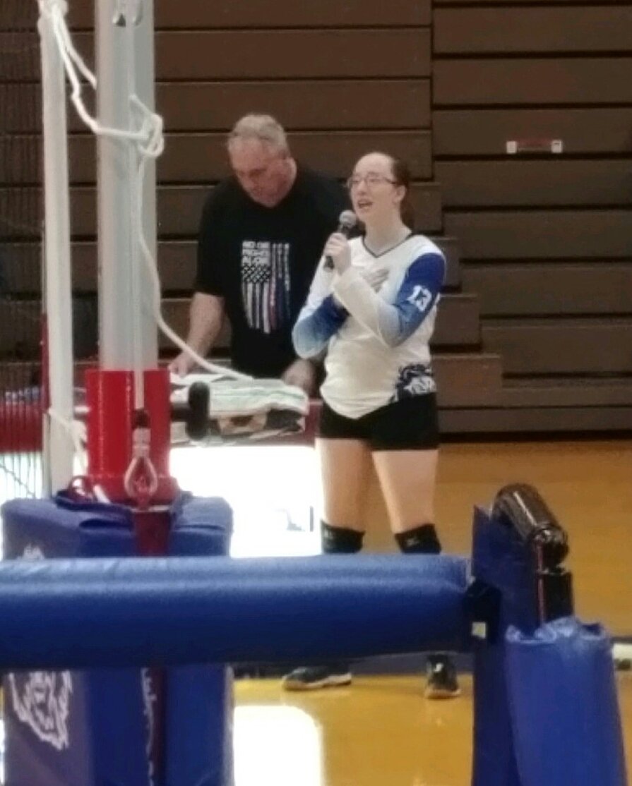 mrs_melish's tweet photo. Megan singing the National Anthem before volleyball games. Love these hard-working girls and their coaches! #mymonarchmemory https://t.co/cVeo7o04tY