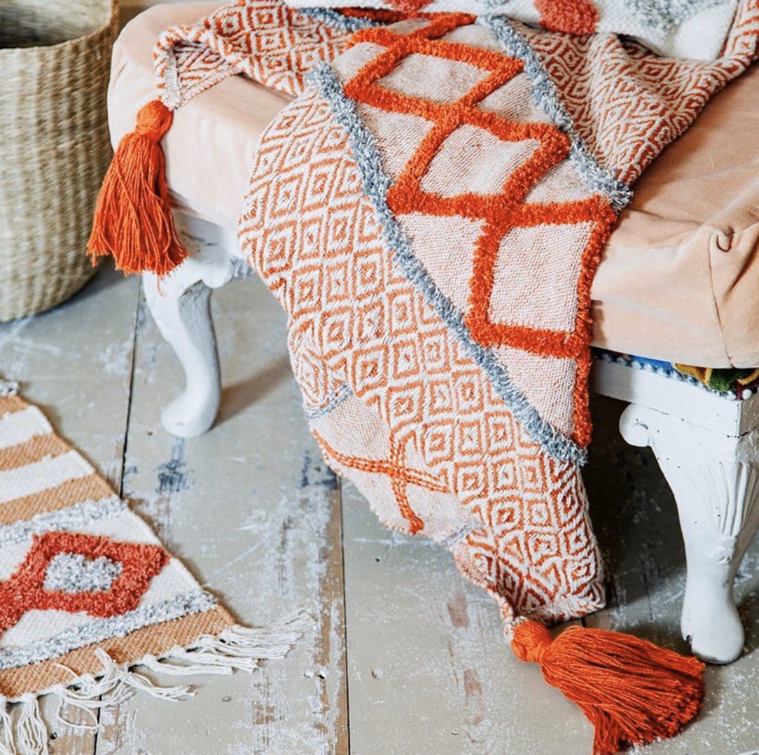 Only 1 left ✨
10% off with code: STAYHOME and FREE DELIVERY: etsy.me/2wyCAw6 #StayHome #homedecor #homestyle