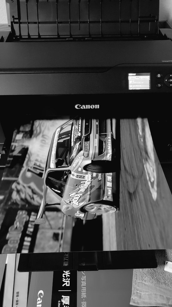 RYOGRAPHICS's tweet photo. A2は緊張感高め。失敗出来ないよねー。
#Canon
#pro1000 https://t.co/jfjb25cyNt