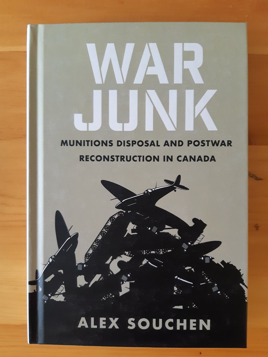 AlexSouchen's tweet photo. I think the "Table of Contents photo" is basically the #academic equivalent of a movie trailer! #WarJunk coming soon to bookstores near you: 15.04.2020 #twitterstorians #ecrchat #booklovers #AcademicTwitter #AcademicChatter https://t.co/rbbpfCsw4j