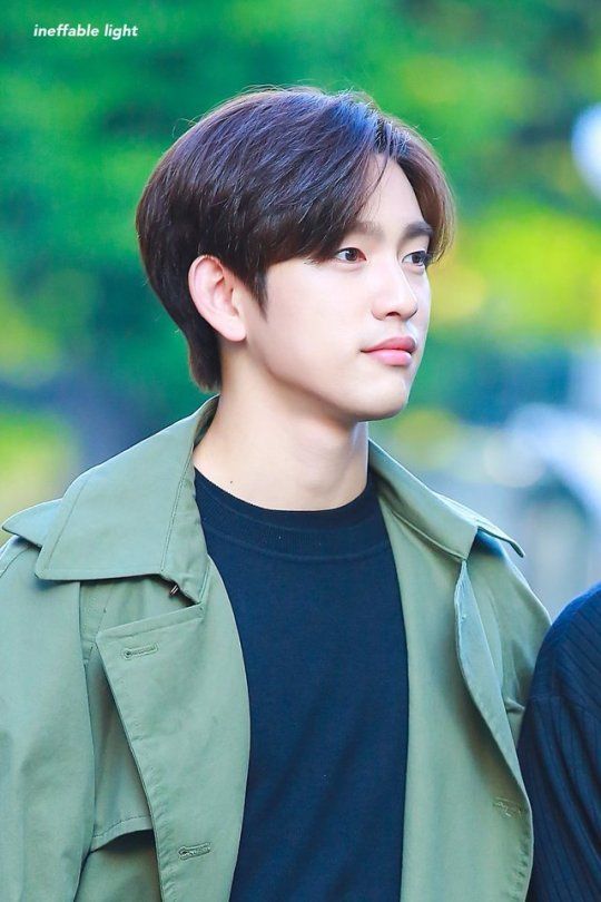 Jinyoung / Slovenia- unbothered- doing his own thing- knows what moves to make to his advantage when needed - sly