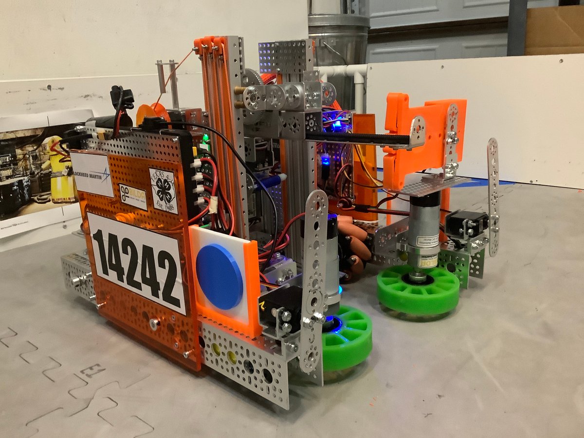 4_robotics's tweet image. #FIRSTFFC Reflecting on this past season. #ForceForChange