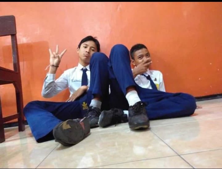 _helzizda's tweet photo. With Galang Rambo Anarky 
Brotherhood hahahah https://t.co/4nyeVzyoLr