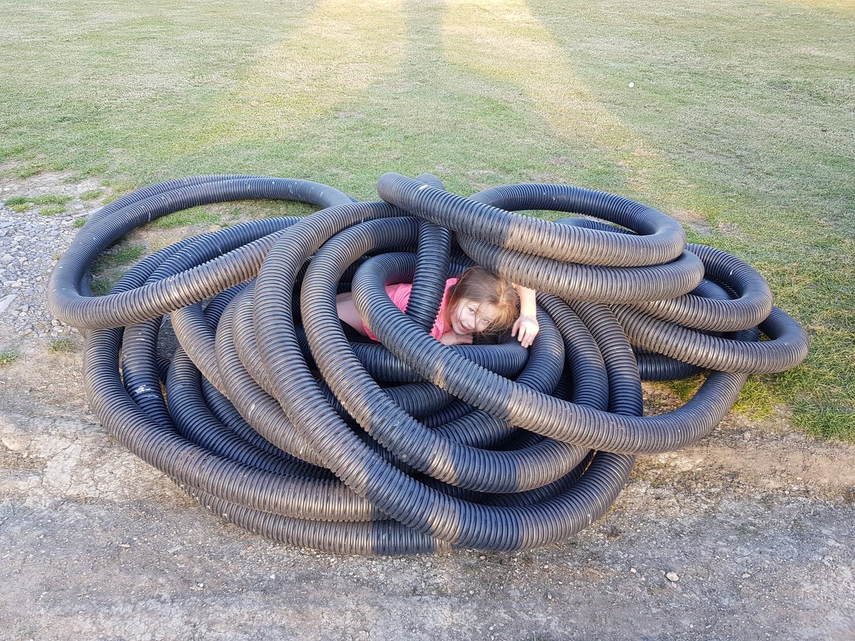 roger_hydergm's tweet photo. The imagination of an 8 year old. Elsa from Frozen taking on the mighty Kraken or granddaughter Lily playing with 4 inch pipe? Guess who lives on a golf course? https://t.co/b8bqAHyA8G