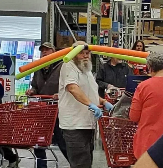 petes_memes's tweet photo. #SocialDistanacing 's Final Boss #Walmart level.

Good Friday
Happy Easter https://t.co/v7uNkR0Z7Z