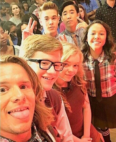 brea.x.yde tweet media