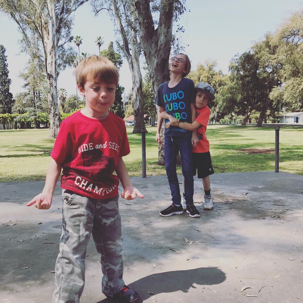 phatbeats's tweet photo. 3 years ago during Spring Break...Butters doing what he does best, bugging Lu, and MiniHulk beatboxing...does every little boy go through a beatboxing faze? Both of my did #Lu #Butters #MiniHulk #BackWhenWeCouldGiveHugs #BeatBoxing #RoedingPark https://t.co/dFmPdVp1cI
