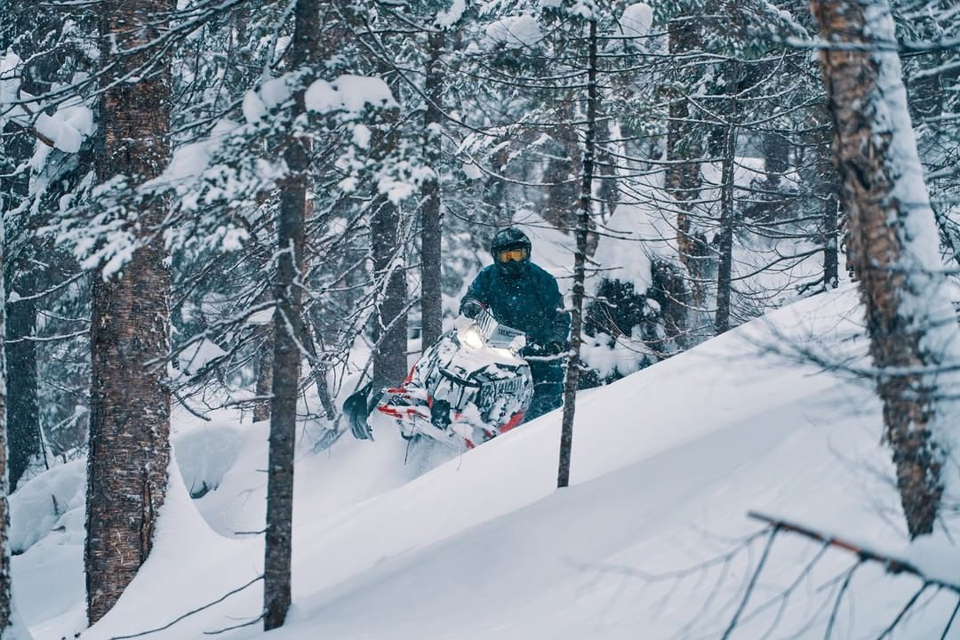 TeamBabbitts's tweet image. Navigate through any challenge #PolarisSnow #PolarisAmbassador #LetsRide 📸: @thetrenchers
