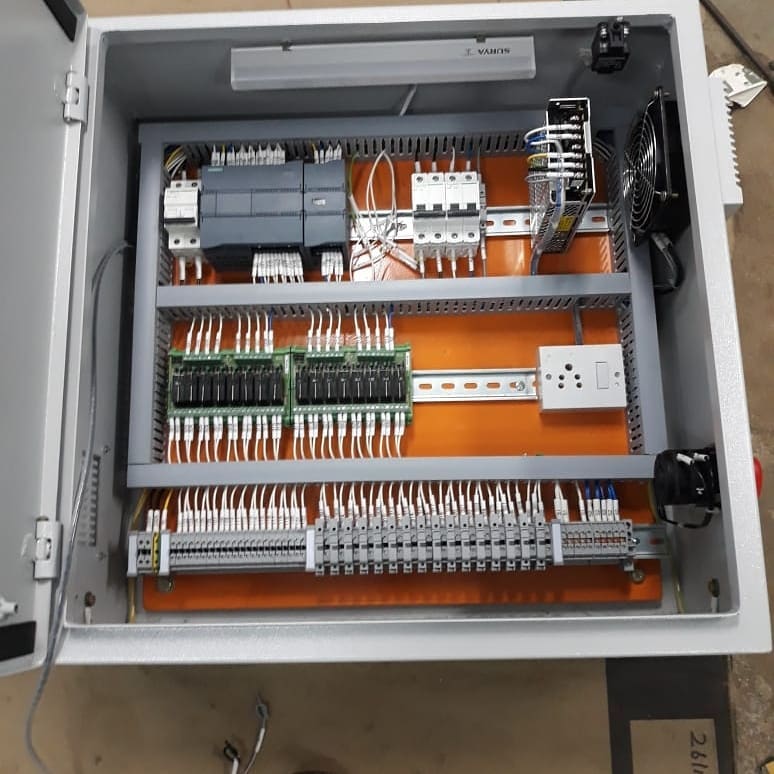 IOLOGIX_twit's tweet photo. Industrial Control panel manufacturers #plc #automation #Siemens #Industry #programmer https://t.co/3PW5PVApSZ