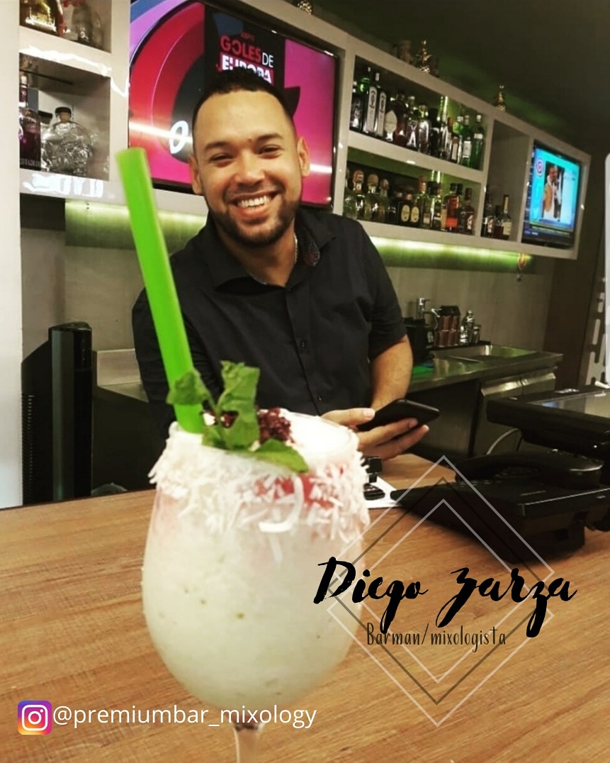 Diego zarza 
Mixologista/Bartender/trainer 
Ele é colombiano de (San Andrés Isla), com uma grande experiência internacional em Mixologia / Barman / Trainer. Agora com um ótimo projeto 
#granbartender #drinksbrasileiro #tiki #gintonic #coctelesclasicos #cocteleriacreativa #mojito
