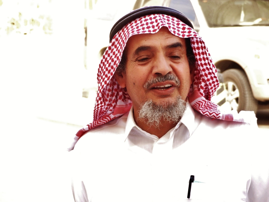 Concerns are growing for jailed Saudi activist Abdullah al-Hamid, who is 69 years old and in need of a major heart operation (making him particularly at risk from COVID-19). He is also being denied family visits and phone calls, according to  @ALQST_ORG.  #عبدالله_الحامد_بخطر