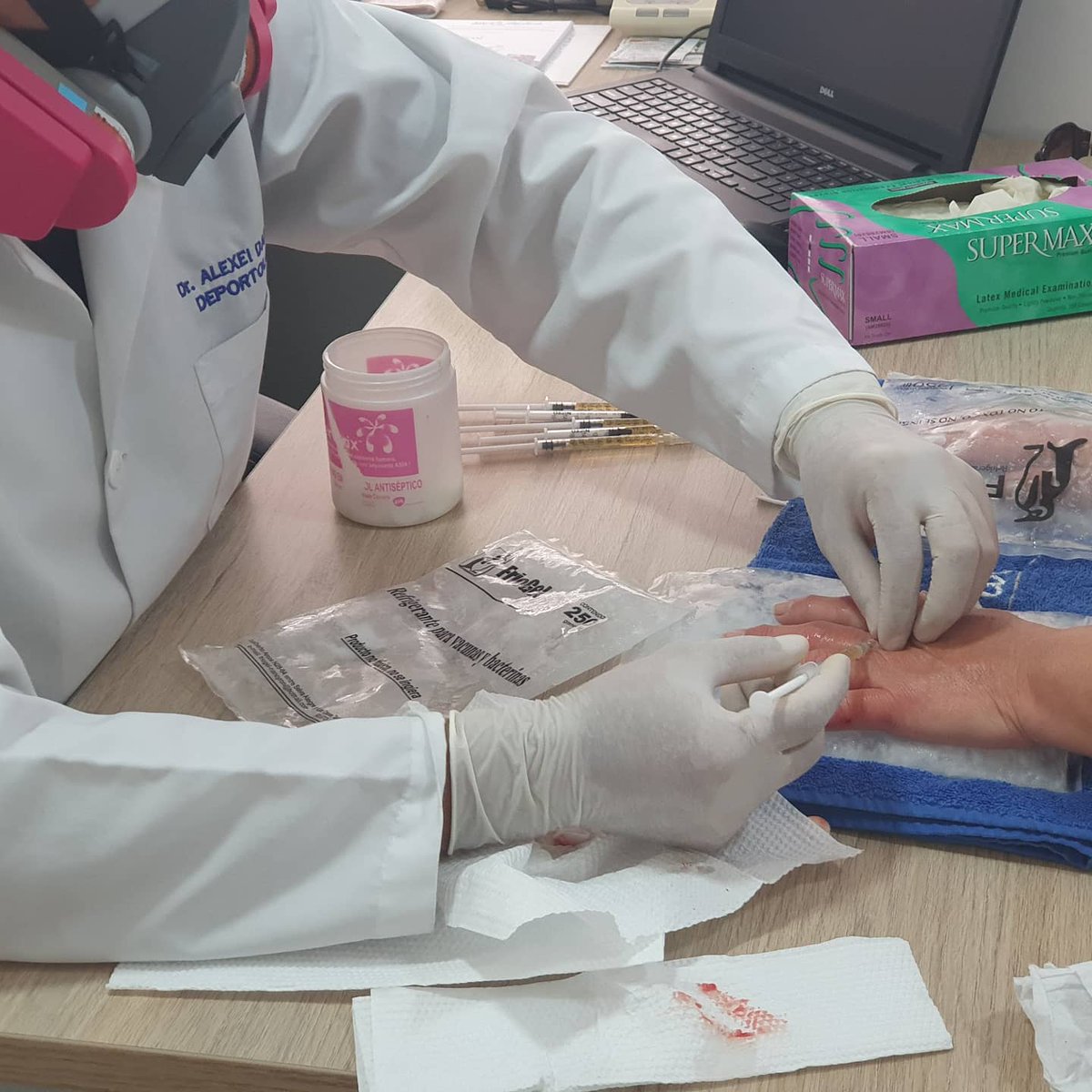 JOBMEDICAL1's tweet photo. Gracias a nuestros pacientes seguimos trabajando. Medicina biológica PRP
#jobmedical #medicinadeldeporte #medicinaocupacional #VamosPorMas https://t.co/skSwCHzbdX