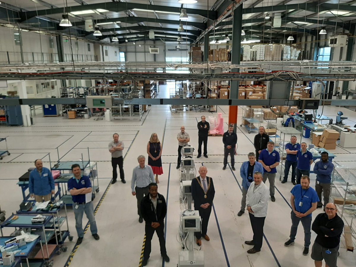 corkcitycouncil's tweet photo. As part of his ongoing efforts to thank people for their contribution to the Covid-19 battle, the Lord Mayor today visited Wisetek, a Cork company that specialises in manufacturing and recycling of used IT hardware – but is now focusing on assembling ventilators #COVIDー19 https://t.co/E568lcsHUM