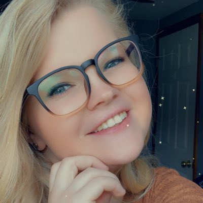 MadisonManey's tweet photo. #NewProfilePic https://t.co/cxLS5GmLSa