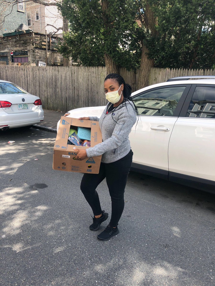 BpsSucceed's tweet photo. Succeed Boston staff out and about today delivering food to BPS families. Thank you Clevens, La’Toya, @flavia_HTFU @amato_BPS @JMeadeBPS @BostonSchools @BTU66 @RedCrossMA @MLKK8School @YMCA_Boston https://t.co/CCFuuy5aQA