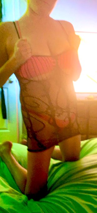 𝙵𝚒𝚜𝚑𝚗𝚎𝚝 𝚏𝚛𝚒𝚍𝚊𝚢...  Loving this fishnet dress... With my love @milfystoy #milf #fishnet   @milfs_all @modelhub<a href="/tag/milf"class="tags"><span>#milf</span></a><a href="/tag/fishnet"class="tags"><span>#fishnet</span></a>