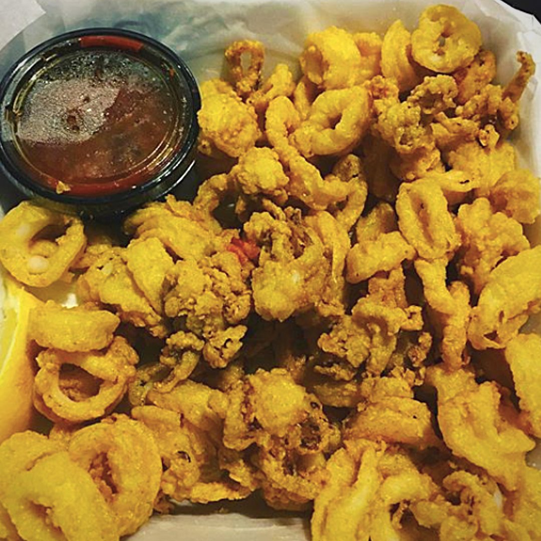 Calamari equals happiness!
photo by @forgetbre_not