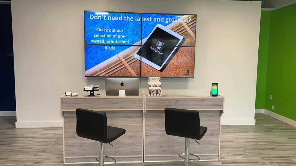 repairdeskpos's tweet photo. 🎉 Congrats to Josh Fraley from Gadget Lab LLC, for going live with RepairDesk Payments 👏
"It's amazing! The integration is seamless, setup is easier than setting up a new printer. Customers are also loving it", said Josh.😍
#CustomerSuccess #RepairDesk #Payments #GadgetLab https://t.co/Slf4EQfG1D