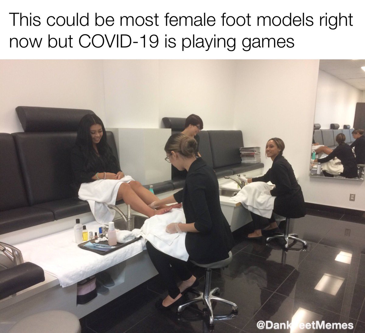 DankFeetMemes tweet media