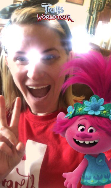 Take a selfie with the trolls on trolls photobooth.com #TrollsWatchParty