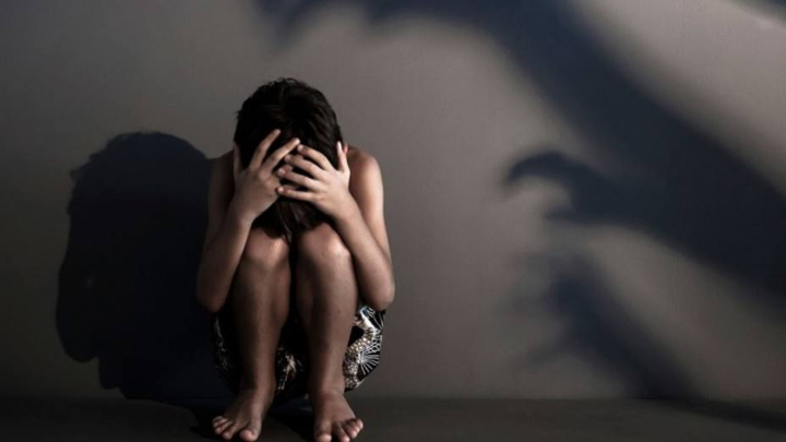 #QuédateEnCasa CICPC busca a este pedófilo que abusó de su sobrino de 7 años ow.ly/K22T50zb9FN