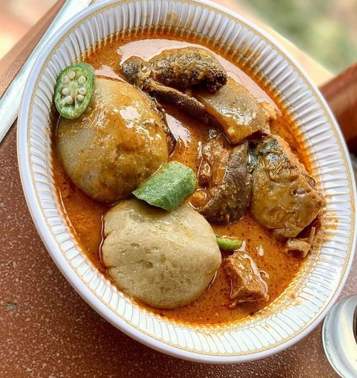 A thread of Ghanaian dishes  #StayHomeKnowGhana