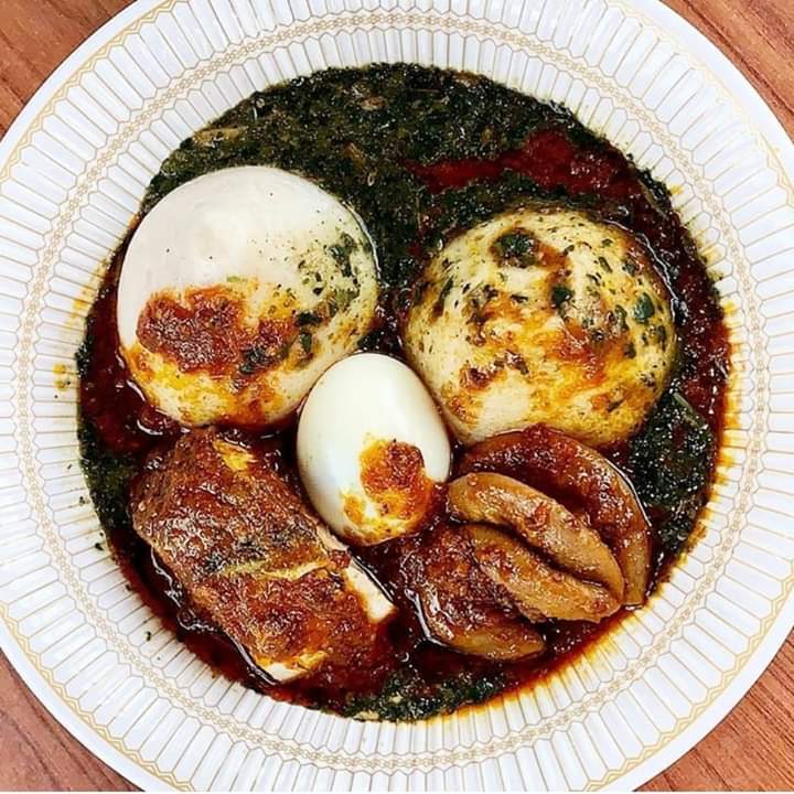 A thread of Ghanaian dishes  #StayHomeKnowGhana