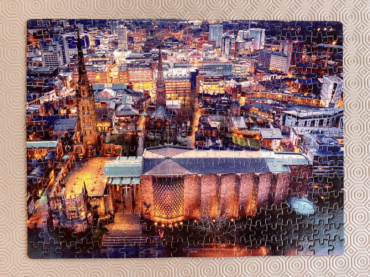 CovCaptured's tweet photo. Loved every minute doing this jigsaw, especially being able to complete it whilst sat in the sun. 
Beautiful picture too.
Thanks @EtchandPin https://t.co/t8Lz0TMYvn