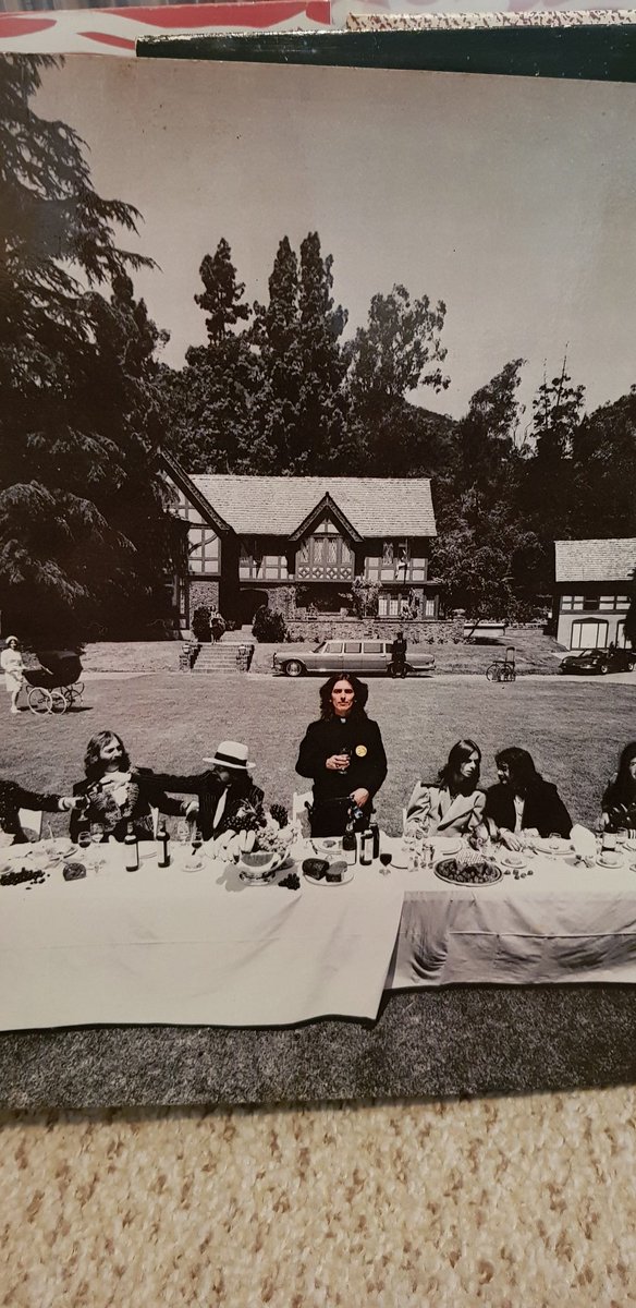 SteveHolmes46's tweet photo. @prodnose Help, after all these years, I've only just noticed the lady in the window....who is it? https://t.co/F8FRxCHmMI
