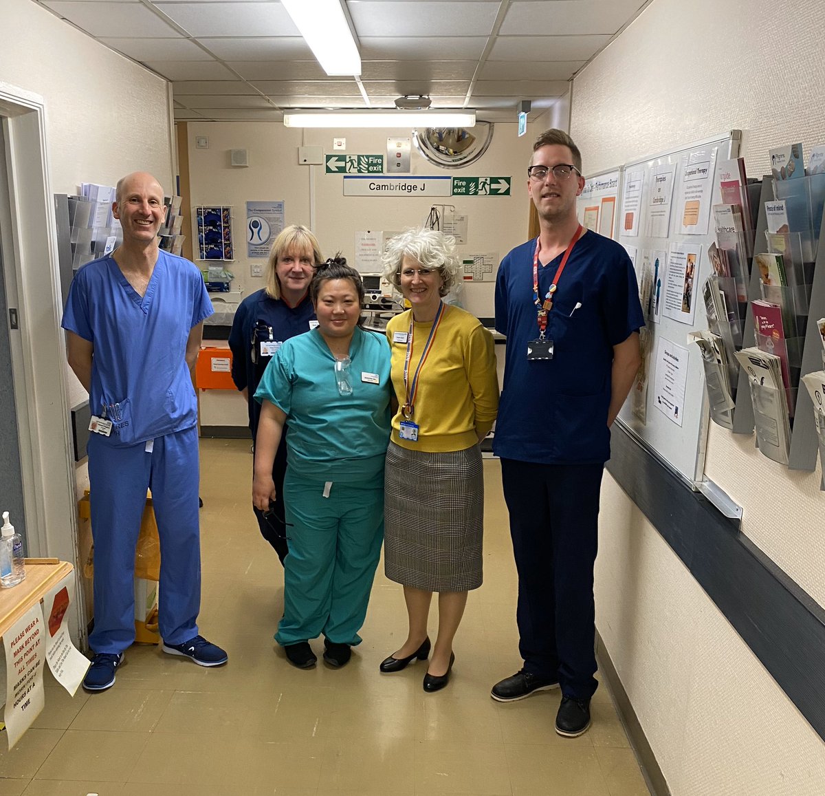 Wonderful to see our CEO <a href="/SusanAcott/">Susan Acott</a> out and about checking in on the staff and operations on Cam J earlier today. Hits it home that we are all in this together working as one 👍<a href="/paulaKnights3/">paula Knights</a> <a href="/NHSsoutheast/">NHS South East</a> <a href="/NHSHeros/">NHSHeroes</a> <a href="/NHSMillion/">NHS Million</a> <a href="/NHSuk/">NHS</a> @nhs <a href="/theRCN/">The RCN</a> <a href="/RCNEastern/">RCN Eastern</a> #COVIDー19