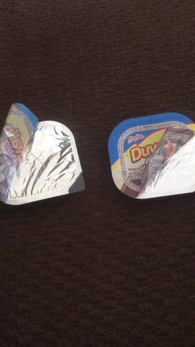 a_Robloxplayer's tweet image. I just want chocolate
