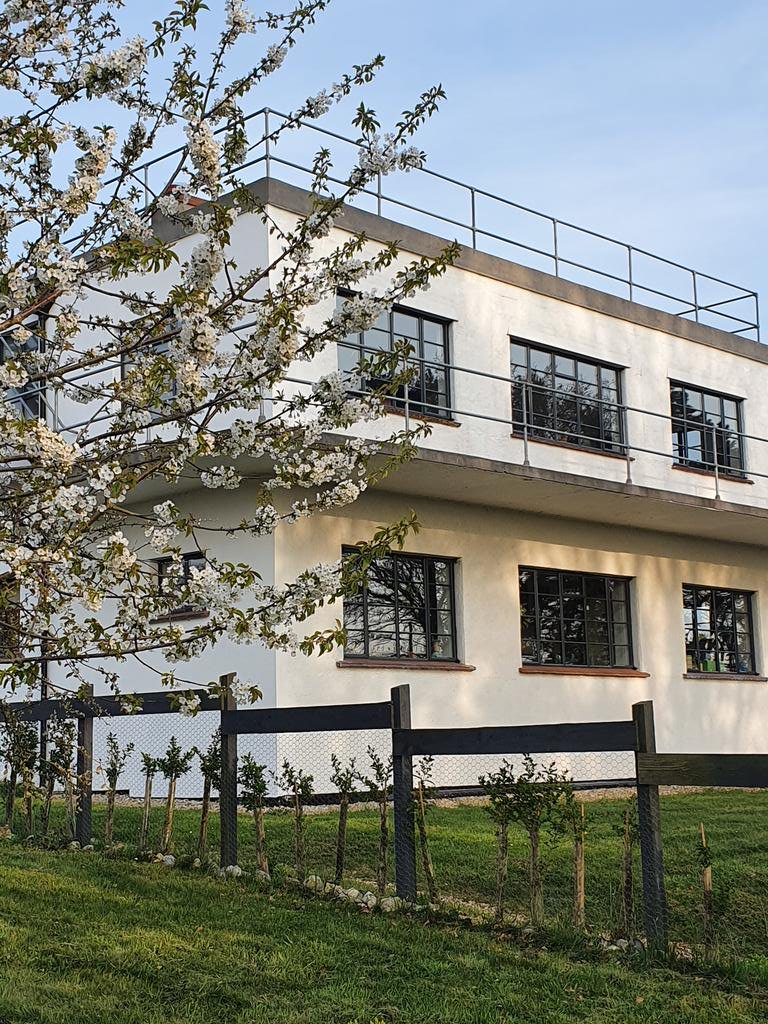 ControlTowerNC's tweet photo. Blossom is out & swallows are back but we miss our guests! To cheer us all up please post pics of previous stays and we will choose our favourite to be our profile pic
Claire & Nigel x
#somethingtolookforwardto #holidayspast #holidaysfuture #stayhomefornow #covid19 https://t.co/9b0AP2LK4R