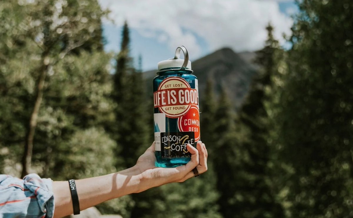 contiki's tweet photo. Here's 12 sustainable travel tips from rising young activists: https://t.co/aAMWynA5gv ♻️🌎#ContikiCares https://t.co/wRsFJDUFk5