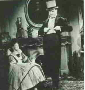 For all the attention the debut got, CBS didn't around to exercising first of options for 2 repeats until 12/13/59, when Red Skelton, with his daughter Valentina Marie, hosted what became the first of the (almost) annual broadcasts. This time it began at 6 instead of 9.  #TCMParty