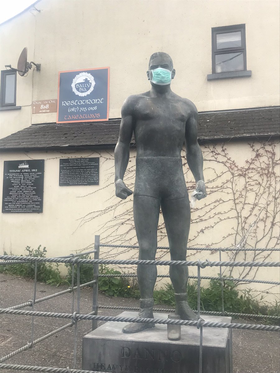 Wise words from <a href="/LevisBallydehob/">leviscornerhouse</a> and even Danno is prepared for the next 3 weeks. <a href="/ballydehobcc/">Ballydehob</a> #Coronavirusireland