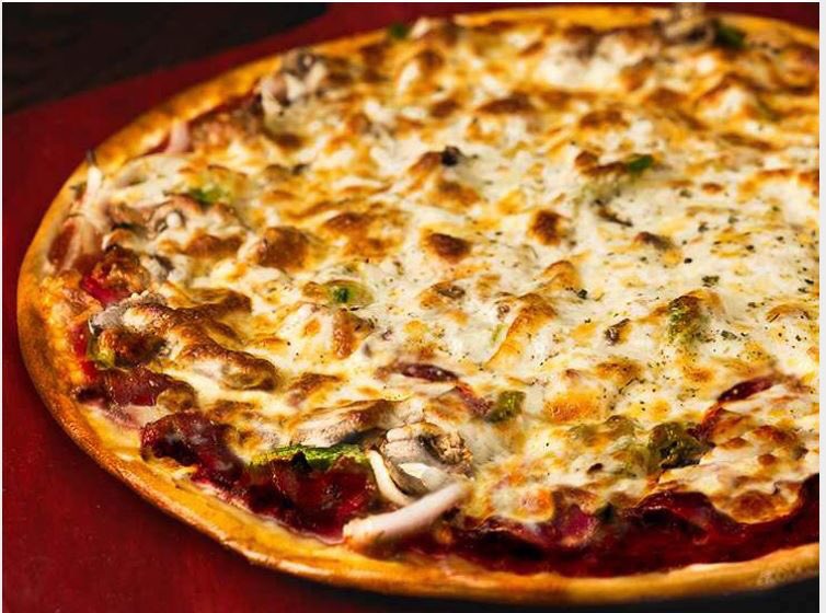 🎉CHEERS! Hip, Hip, Hooray IT’S FRI-YAY! Friday is Rosati’s Pizza Night! Order @ rosatispizza.com🍕#keepitreal #friyay #delivery #carryout #StayAtHome #pizzanight #familytime #est1964