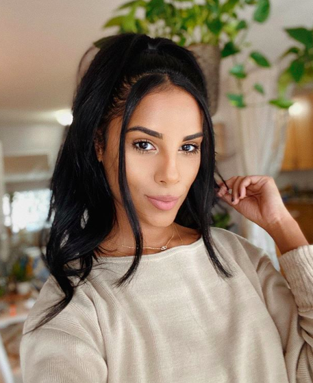 This beauty is rocking her messy high pony work from home hairstyle! What's your go-to hairstyle right now?