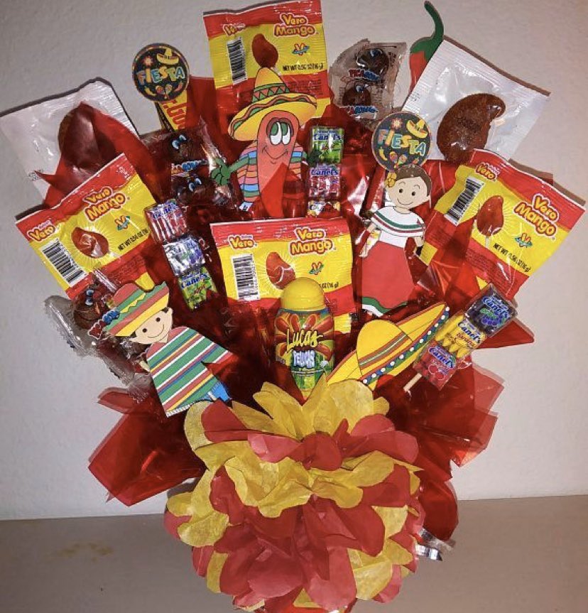 KattyRaudaa's tweet photo. YES!! I am doing Cinco de Mayo baskets! &amp; I am taking orders in already!!! Everyone has to love some Mexican candy or hot cheetos😋 #holidaybaskets #cincodemayo #supportsmallbusinesses #katyscreation https://t.co/oCsFaJqprk