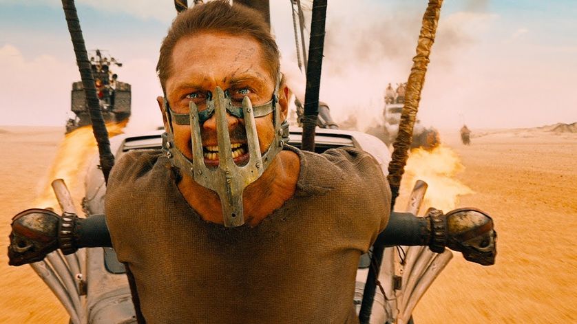 #21 Mad Max : Fury Road de George Miller (2015)Suite de la trilogie Mad Max (80') et quel retour. Un film incroyable avec une photographie folle. Le meilleur retour que la franchise pouvait espérer notamment grâce a un T.Hardy absolument génial dans cet univers post-appocalypse